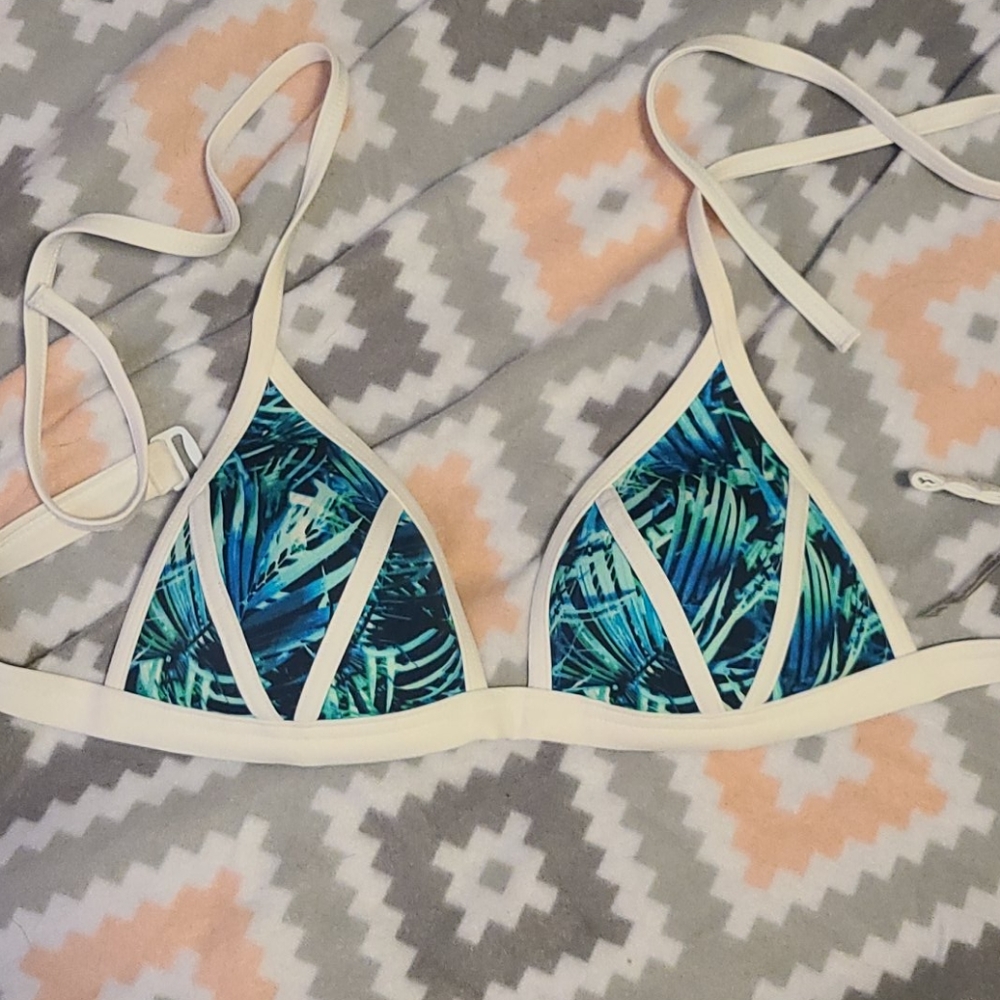 VS PINK bikini top